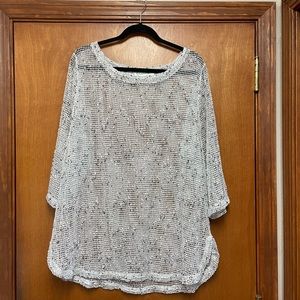 Lulu-B XL gray over lay knit